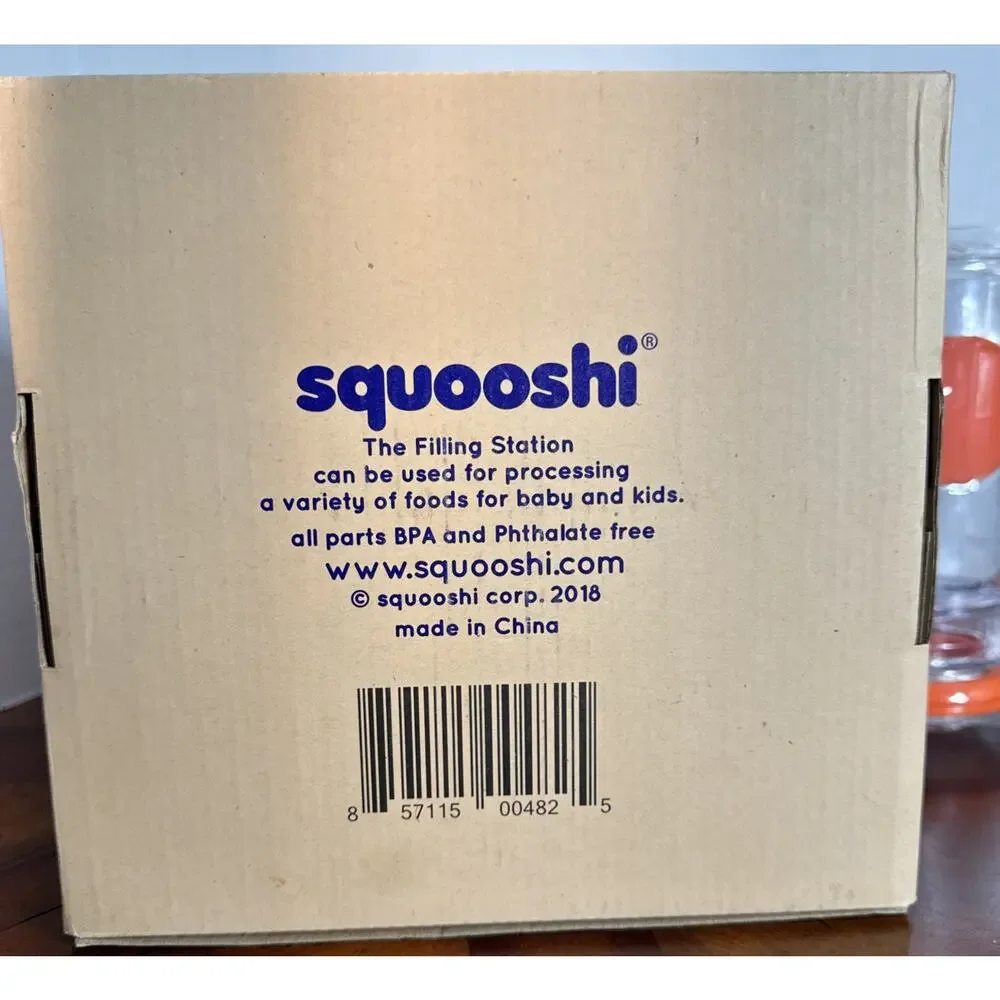 Squooshi Filling Station Baby Food Pouch Maker with 6 Reusable Pouches With Lids